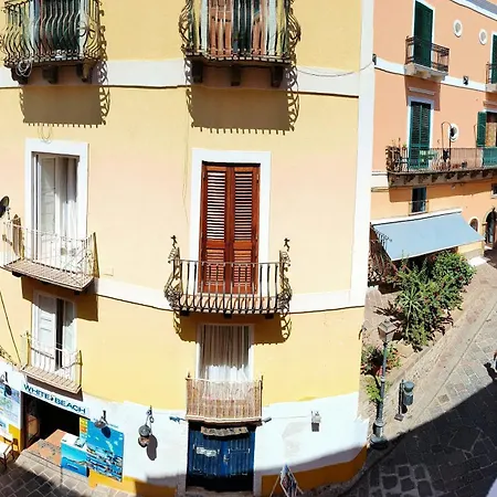 Ventura 3* Città di Lipari