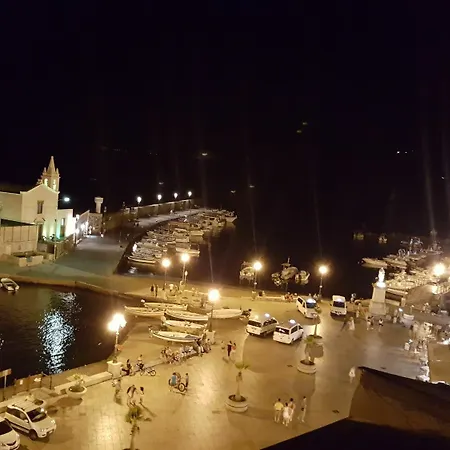Oda ve Kahvaltı Ventura Lipari (Isola Lipari)