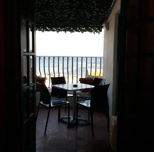 Ventura Couette-café 3*