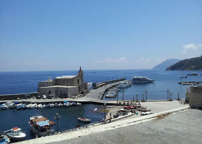 Ventura Couette-café 3*