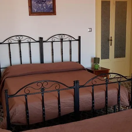 Ventura Bed and breakfast 3*